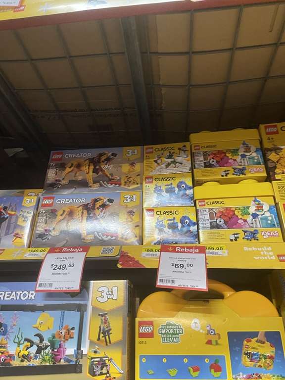 Walmart Santín EdoMex / Lego varios temas en descuento