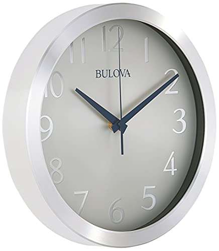 Amazon: Reloj de pared Bulova.