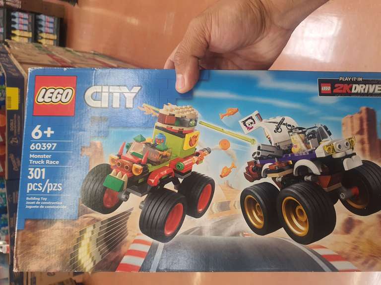 Walmart: Lego Carrera de Camiones