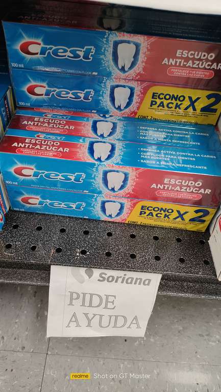 Soriana: Pasta dental Crest 200ml por $30 (segundo a mitad de precio 400ml x $45)