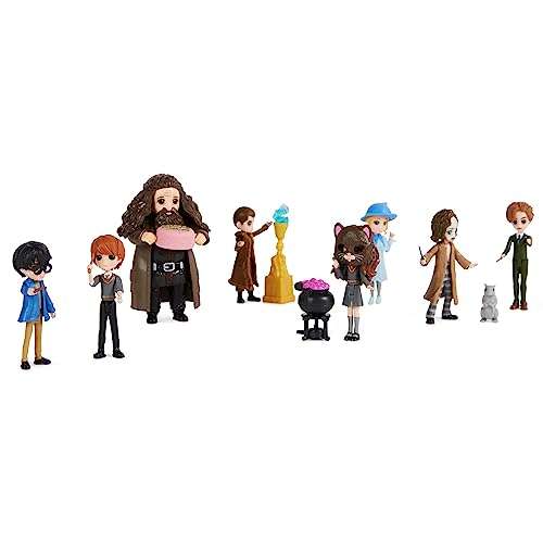 Amazon: Wizarding World, Harry Potter, Set de Regalo del 100º Aniversario de WB con 8 Figuras y 5 Accesorios para muñecos