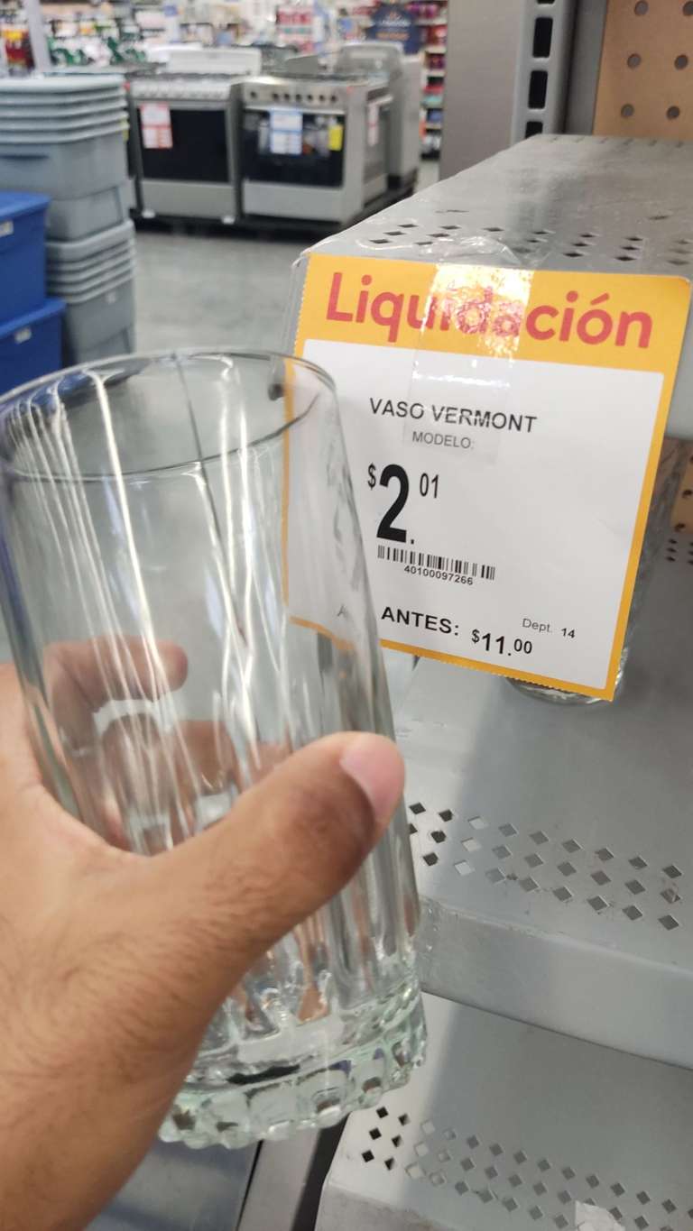 Walmart: Vasos en $2.01