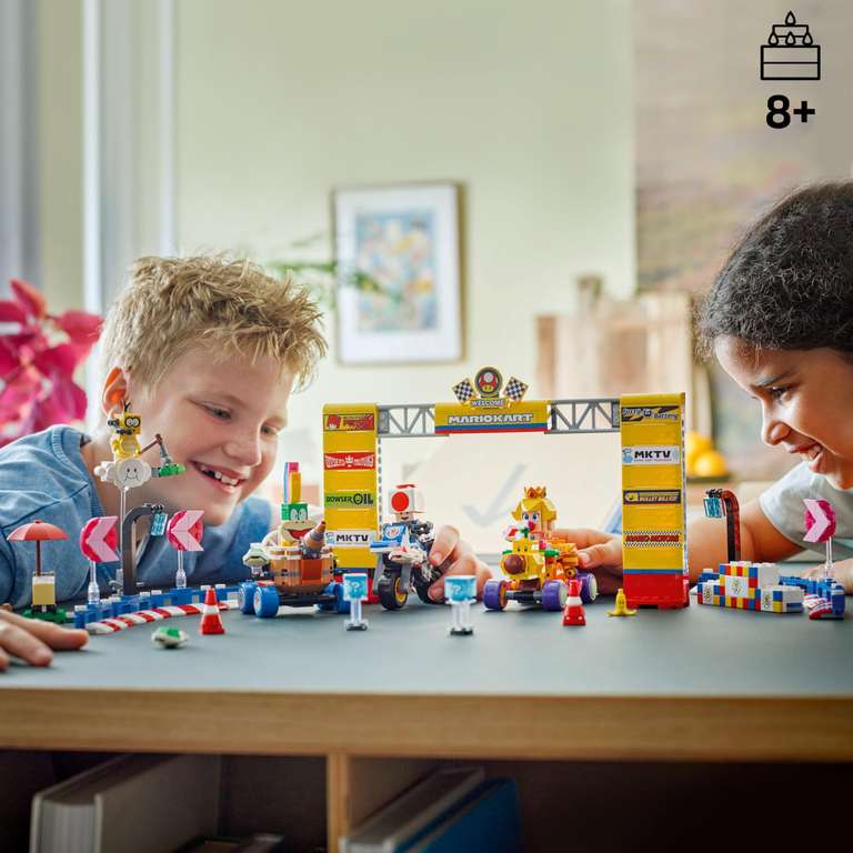 Lankitu Amazon: LEGO Super Mario: Mario Kart: Set Bebé Peach y Grand Prix ...