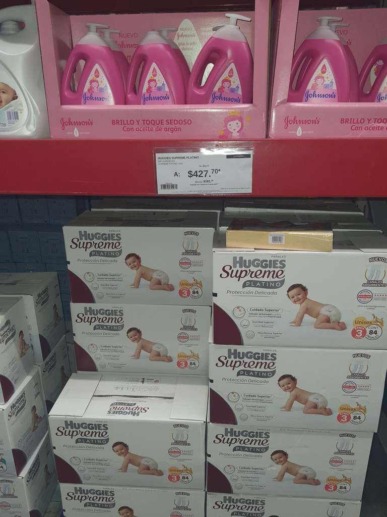 Sam's club av universidad Villahermosa Tabasco, huggies supreme platino 84  piezas, etapas 4 ($549), 3 ($427), 2 ($338) 