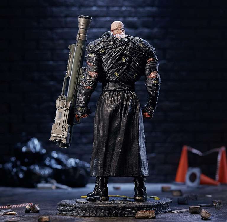 Amazon: Numskull Resident Evil Nemesis Figura 30 cm