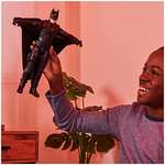 Amazon: BATMAN Figura de Acción 30 cm con alas | envío gratis con Prime