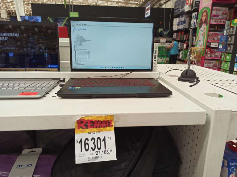 Bodega Aurrera: Laptop MSI gf63 thin 11uc