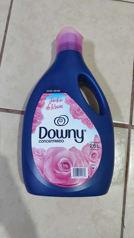 Walmart: Downy 2.6L Concentrado Jardín de Rosas en liquidación