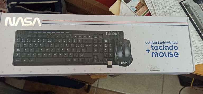 Walmart. Combo teclado y mouse inalámbrico marca NASA