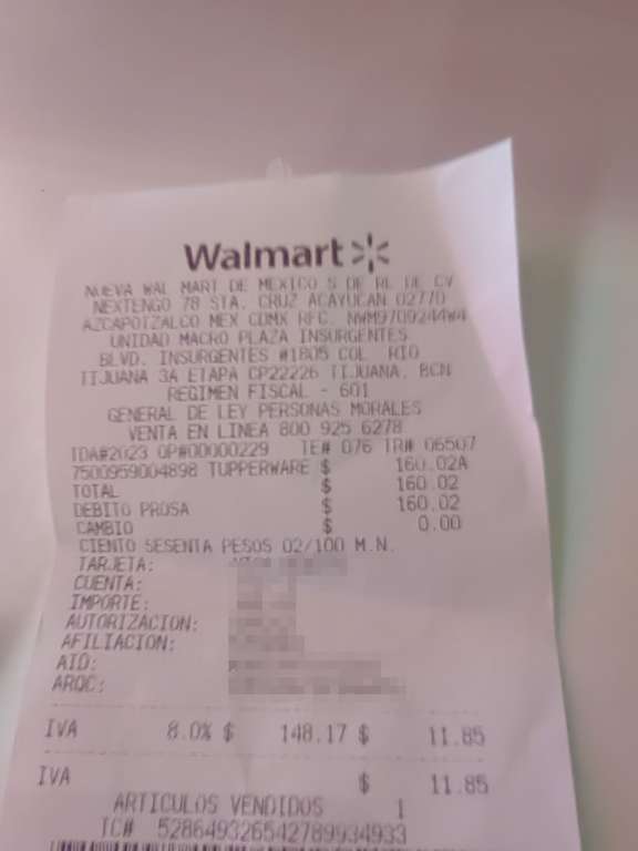 Walmart: comprados en Walmart de macroplaza Tijuana Paquete de 2 tupperware