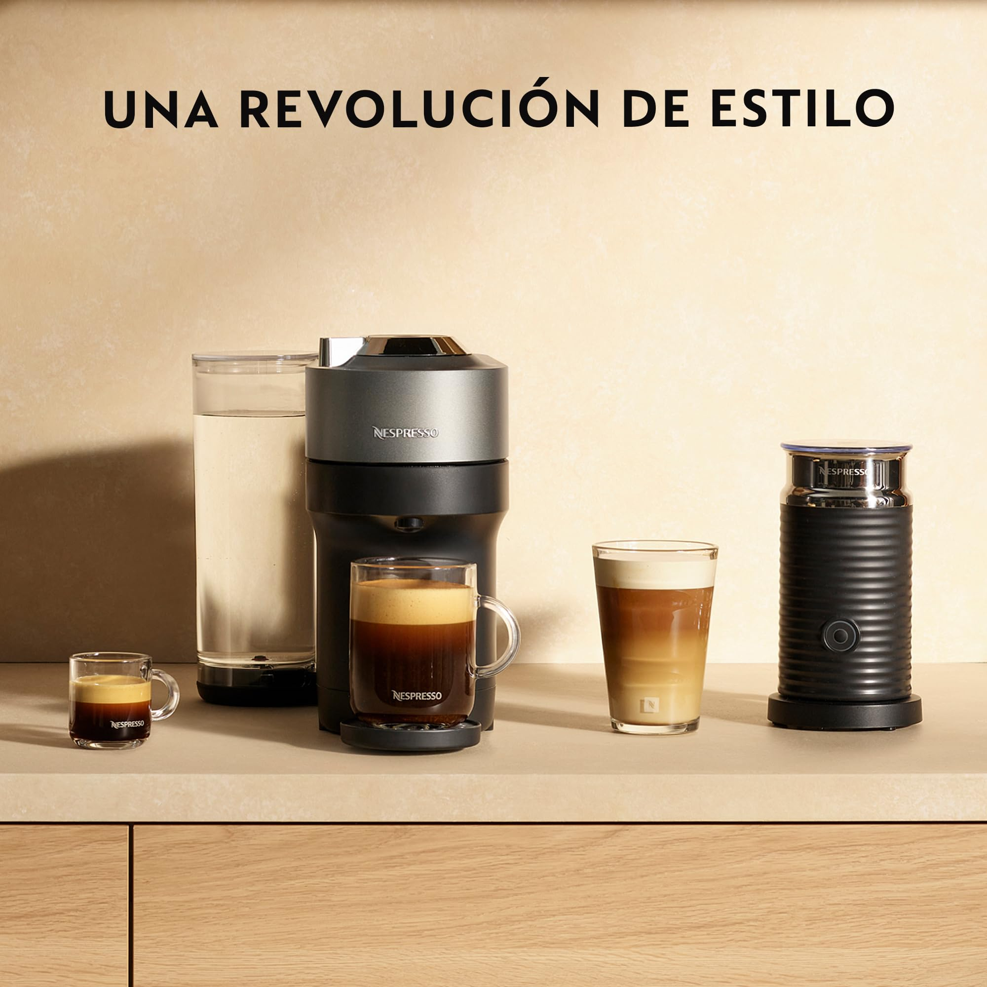 Amazon: Nespresso Cafetera Vertuo Pop Titán con 12 Cápsulas