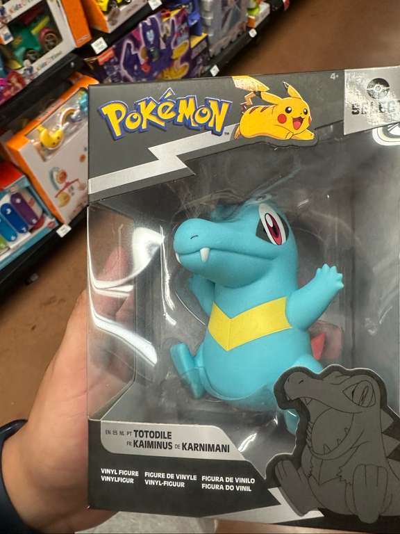 Walmart: Figuras Pokemon Select en liquidación $109.02