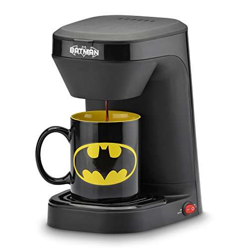 Amazon: DC Comic Batman único Serve Cafetera eléctrica (Para el café con batileche)