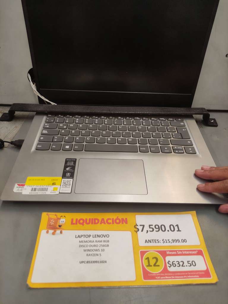 Walmart: Laptop Lenovo R5