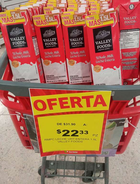 Mega Soriana Rojo Gómez: 1.5 L Leche Entera Valley Foods $22