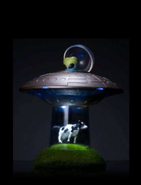 Amazon: Para la invasión extraterrestre: UFO Cow Abduction