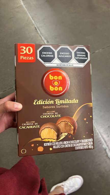 Sam's Club: Caja de 30 chocolates bon o bon