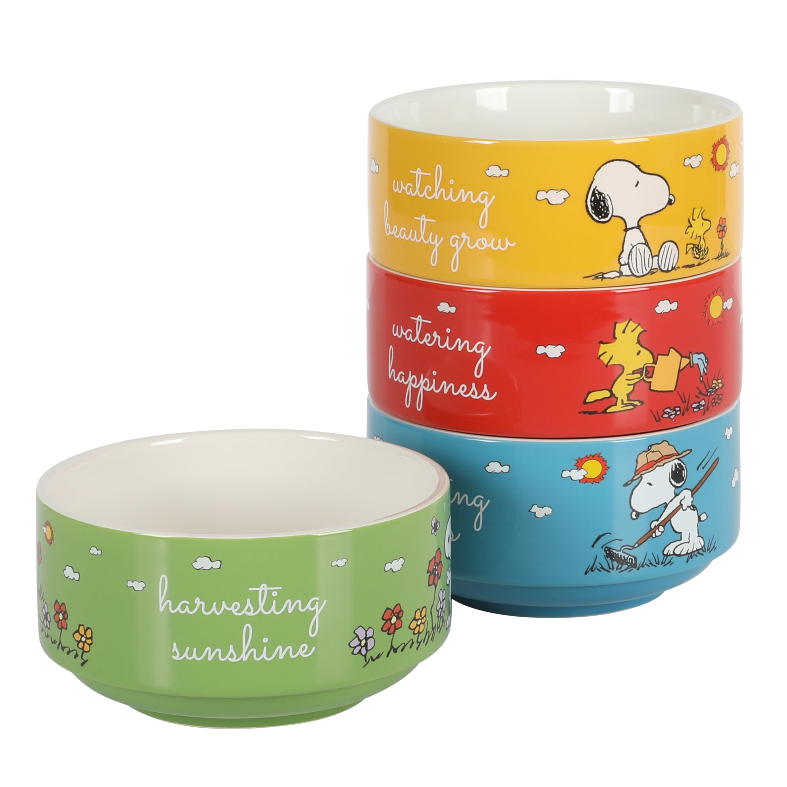 Amazon: Peanuts Snoopy - Juego de 4 tazones apilables decorados, de 14 cm, hechos de cerámica. Marca: Peanuts