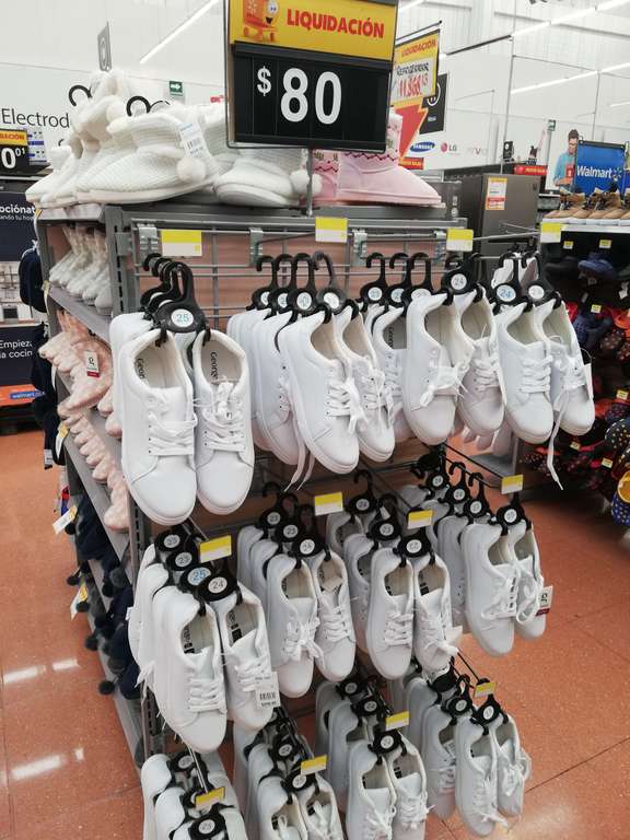 Tenis blancos Walmart