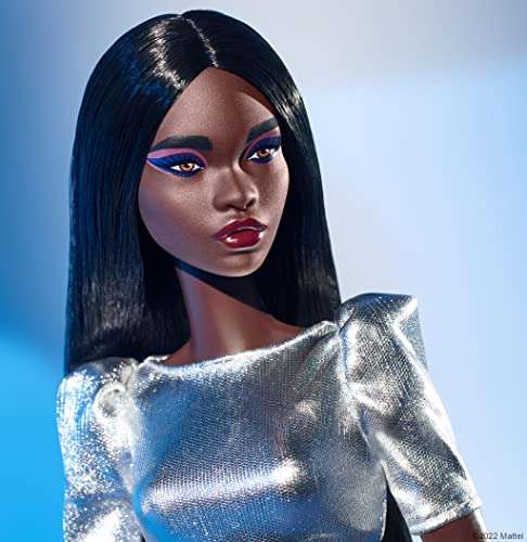 Amazon: Barbie Signature Looks Muñeca 10