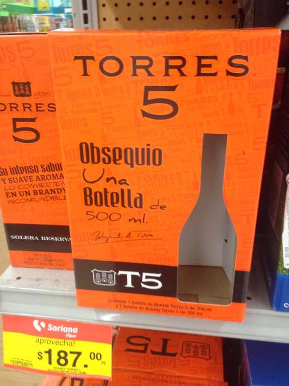 Soriana: Torres 5 700ml con una botella de 500ml de REGALO