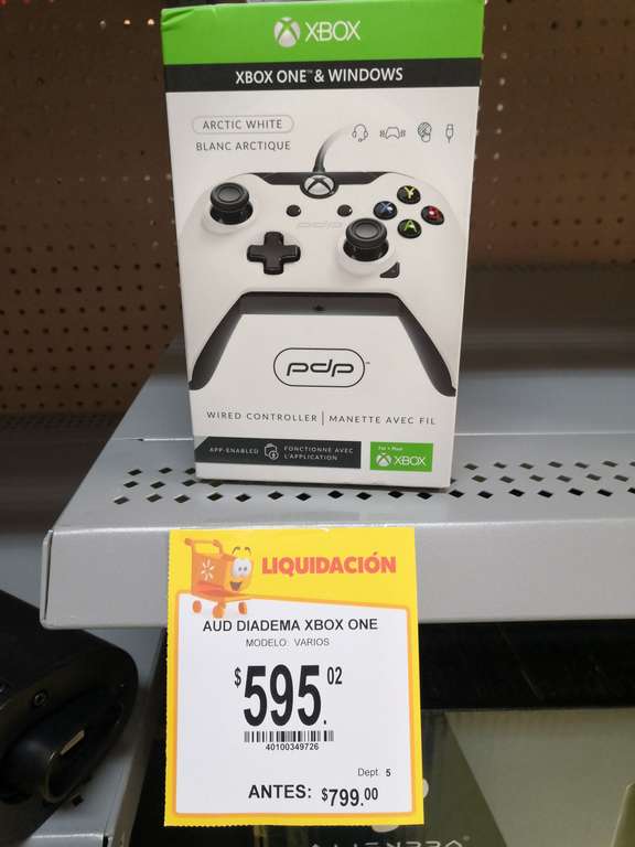 Walmart: Control Xbox one x alámbrico