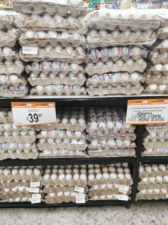 Chedraui: Huevo blanco, Cono con 30 piezas