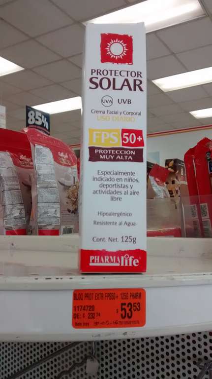 Farmacias Guadalajara: Protector solar 50FPS pharmalife a $54
