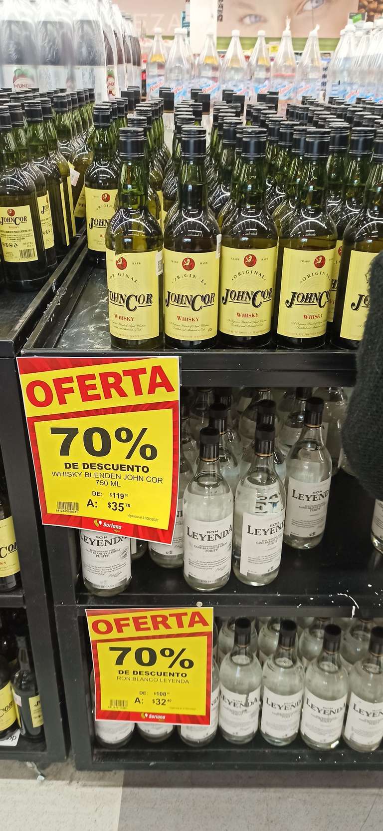 Soriana Mega Whisky Jonh Cor y Ron Leyenda, el segundo a mitad de precio