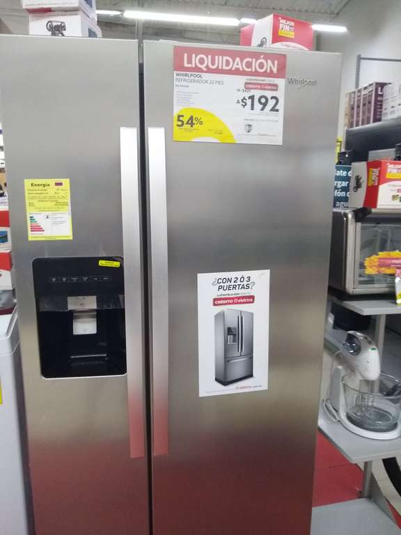 Elektra: Refrigerador Whirlpool de 22" en liquidación