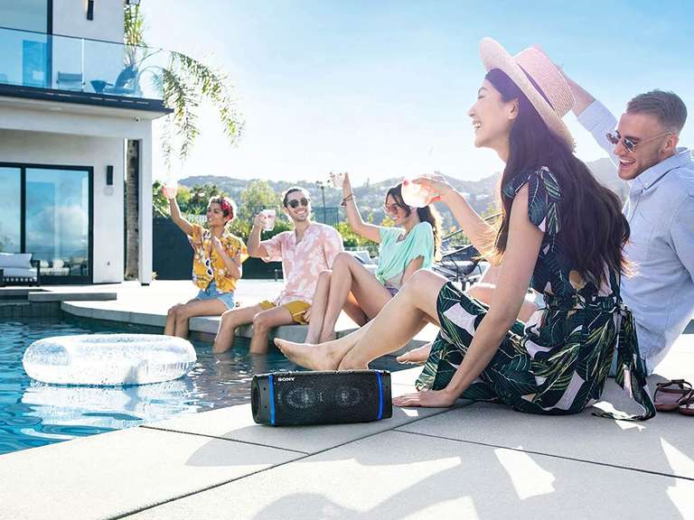 Amazon y Walmart: Sony, SRS-XB33 Bocina Bluetooth Portátil con ExtraBass, Resistente al agua y al polvo, 24 Hrs Batería, Negro o Rojo