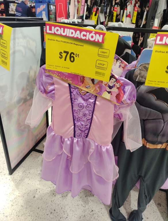Disfraces en oferta, Chedraui Puebla Centro Sur