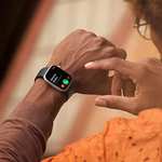 Amazon: Apple Watch Series 8 (GPS)