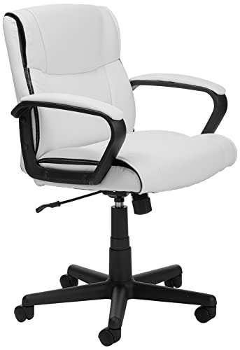 Amazon: Silla de escritorio acolchada de oficina con reposabrazos, altura / inclinación ajustable (Oferta Prime)
