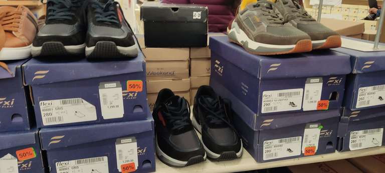 Suburbia: Zapatos flexi no sabía cómo poner oferta en tienda fisica