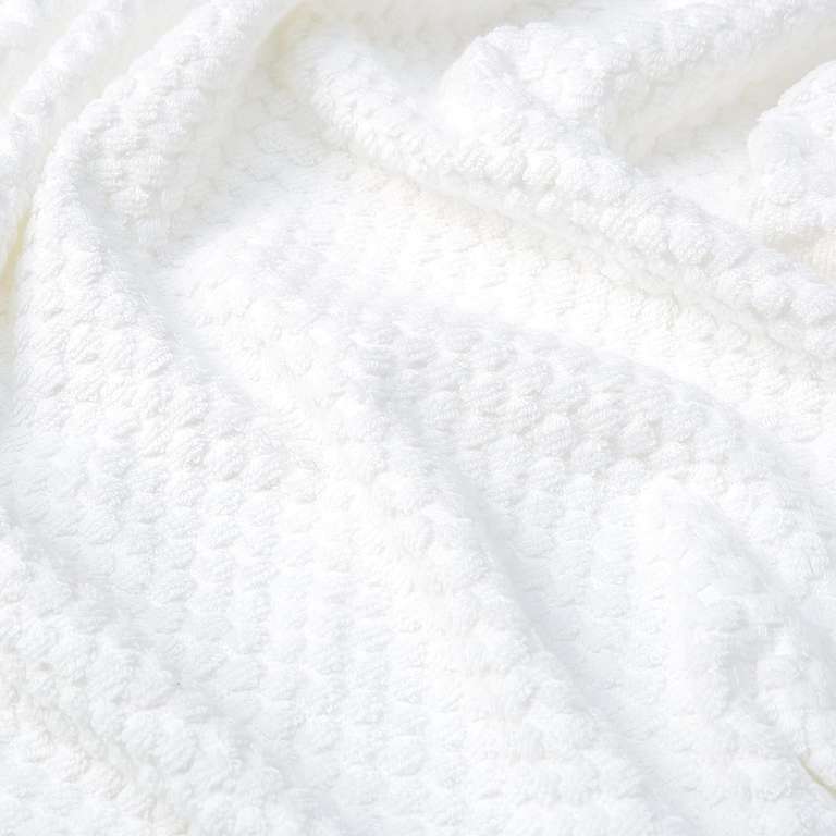Amazon Basics - Toalla de baño texturizada resistente al olor, 30 x 54 pulgadas, paquete de 2, algodón, color blanco chispas.