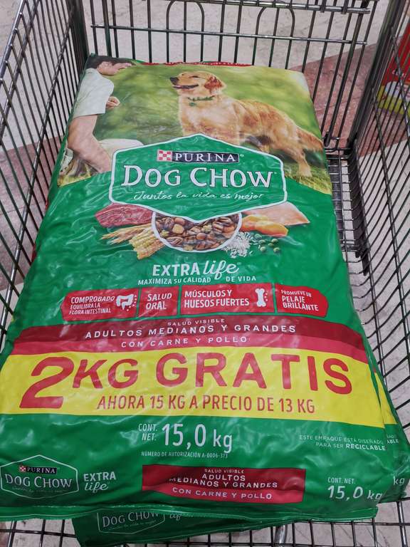 Soriana hiper: kilo dog chow $31.45 ( comprando dos bultos 13 +2 k dog chow)