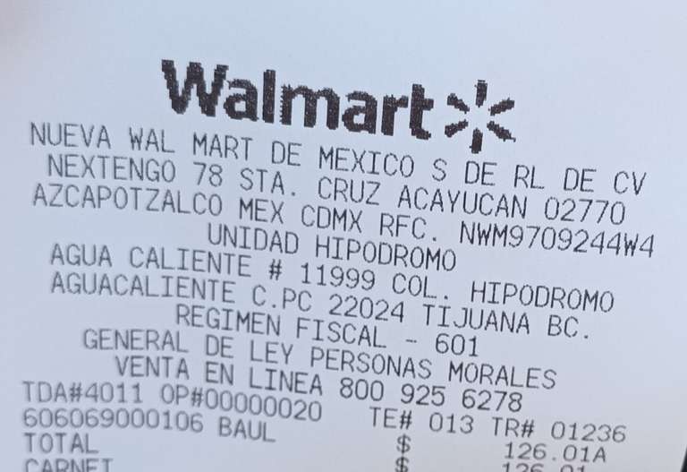 Walmart: Baul Plastico Polycar $126.01