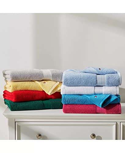 Amazon: Tommy Hilfiger: Toalla de baño 76x137cm. 3 toallas por $727.63 ($242 c/u), o bien una sola por $303
