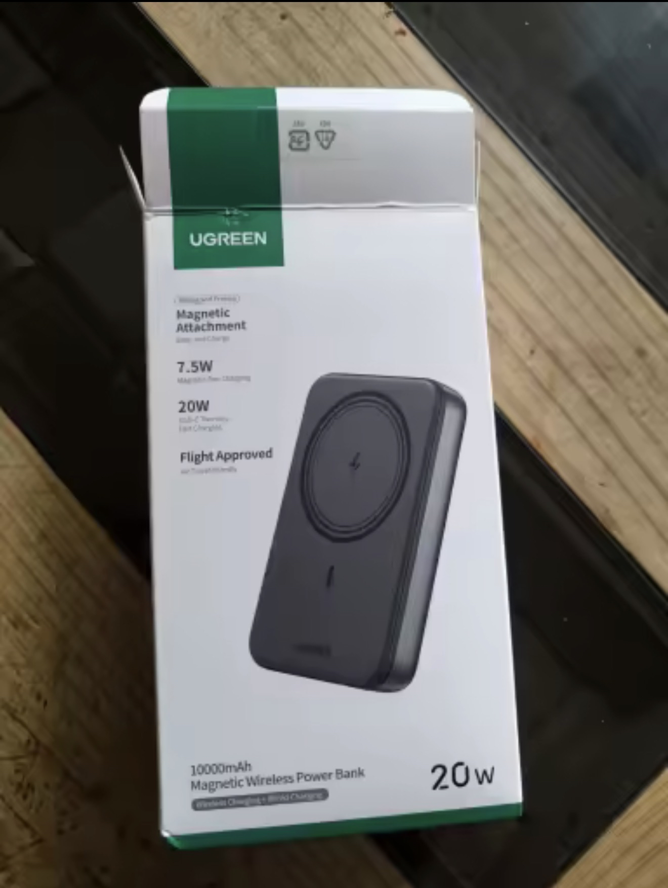 AliExpress: UGREEN 10000mAh Power Bank magnético Mini portátil PD 20W inalámbrico de carga rápida PowerBank