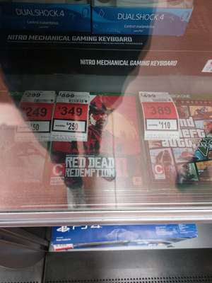 Walmart: Red Dead Redemption 2 Xbox