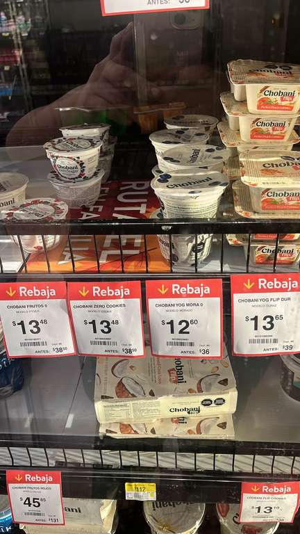 Walmart: Yogurth Chobani variedad de sabores de $39 a 13.65