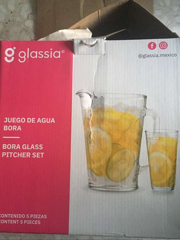Chedraui: Jarra + 4 vasos Glassia
